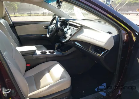 2014 Toyota Avalon Xle Touring z USA, uszkodzony, nr VIN 4T1BK1EB8EU131272